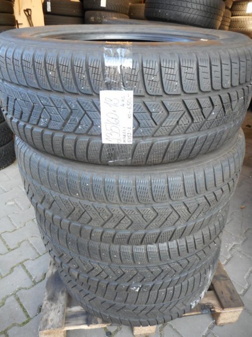 235/60x18 Pirelli 1  